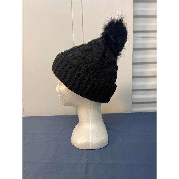 Time and Tru Thick Sherpa Lined Beanie Color Black One Size - Picture 4 of 8